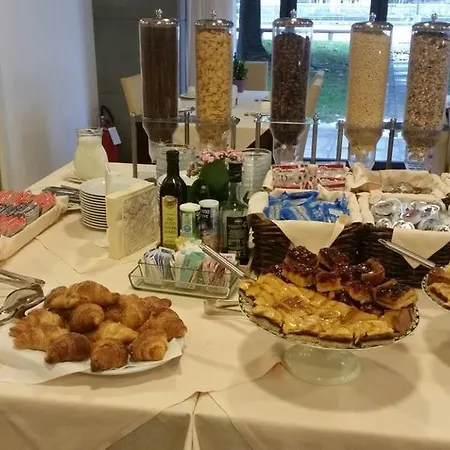 Hotel Fonzari 4*