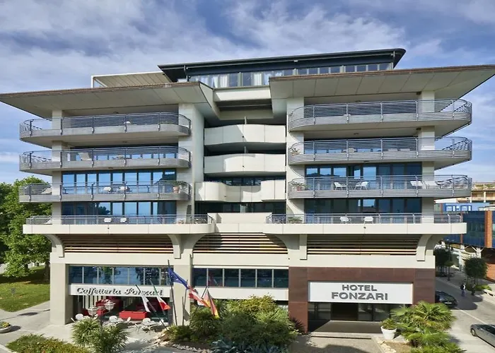 丰扎利酒店 4* 格拉多