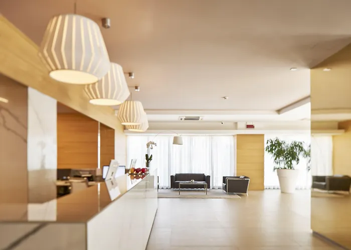 丰扎利酒店 酒店 格拉多