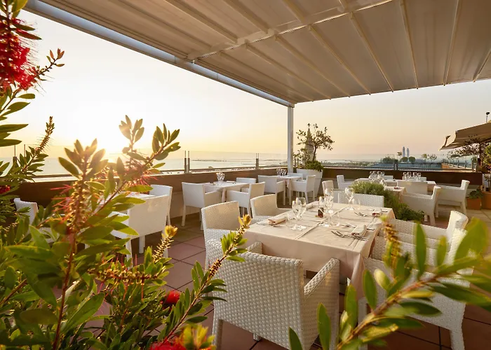 丰扎利酒店 酒店