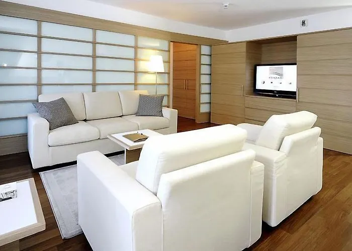 丰扎利酒店 酒店