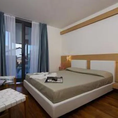 Fonzari 4* Grado