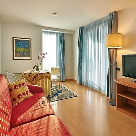 Hotel Fonzari 4*